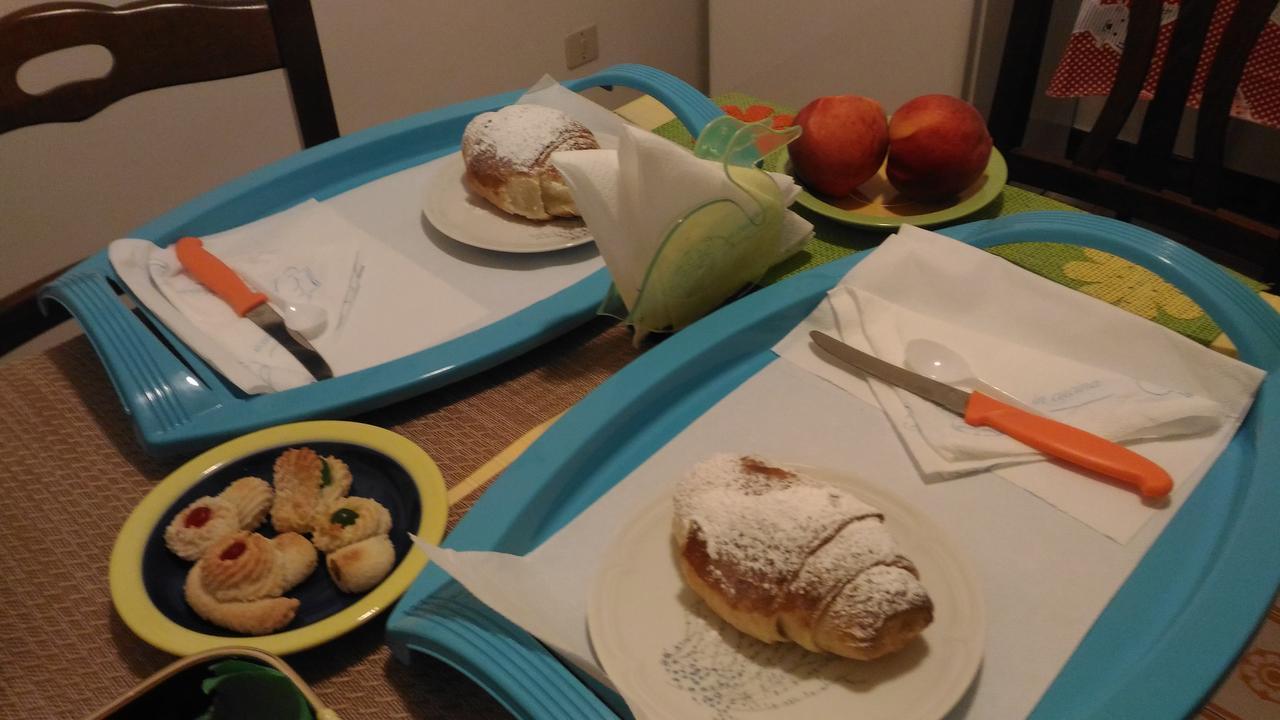 מילאצו Hotel California מראה חיצוני תמונה